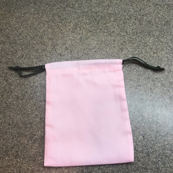 ♠️Kate Spade 2 pack Pink Jewelry Drawstring Bags - Picture 3 of 3